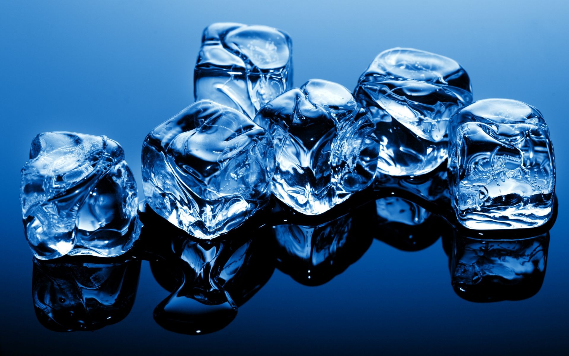 капельки и вода понятно падение воды чистота пузырь мокрый чистые гладкая холодная бирюза прозрачный пить отражение движения поток кристалл жидкость свет всплеск стекло