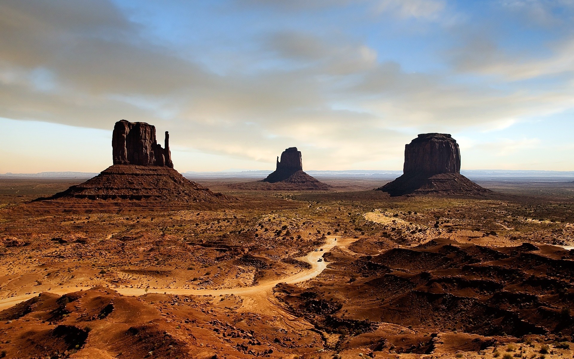 paisaje desierto puesta de sol viajes paisaje piedra arenisca amanecer roca cielo estéril al aire libre arena arida geología remoto seco