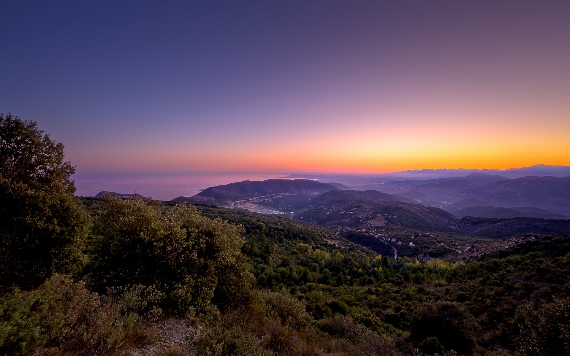 paisagens paisagem pôr do sol céu montanhas natureza viagens amanhecer sol ao ar livre luz crepúsculo roxo