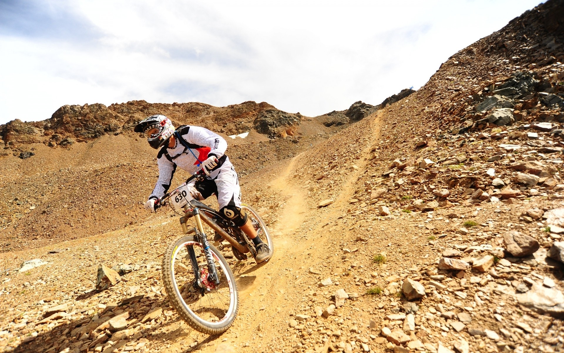 ciclismo aventura pista acción biker bicicleta carretera ruedas prisa montaña tráfico ocio ciclista ocio suelo deporte evento atleta