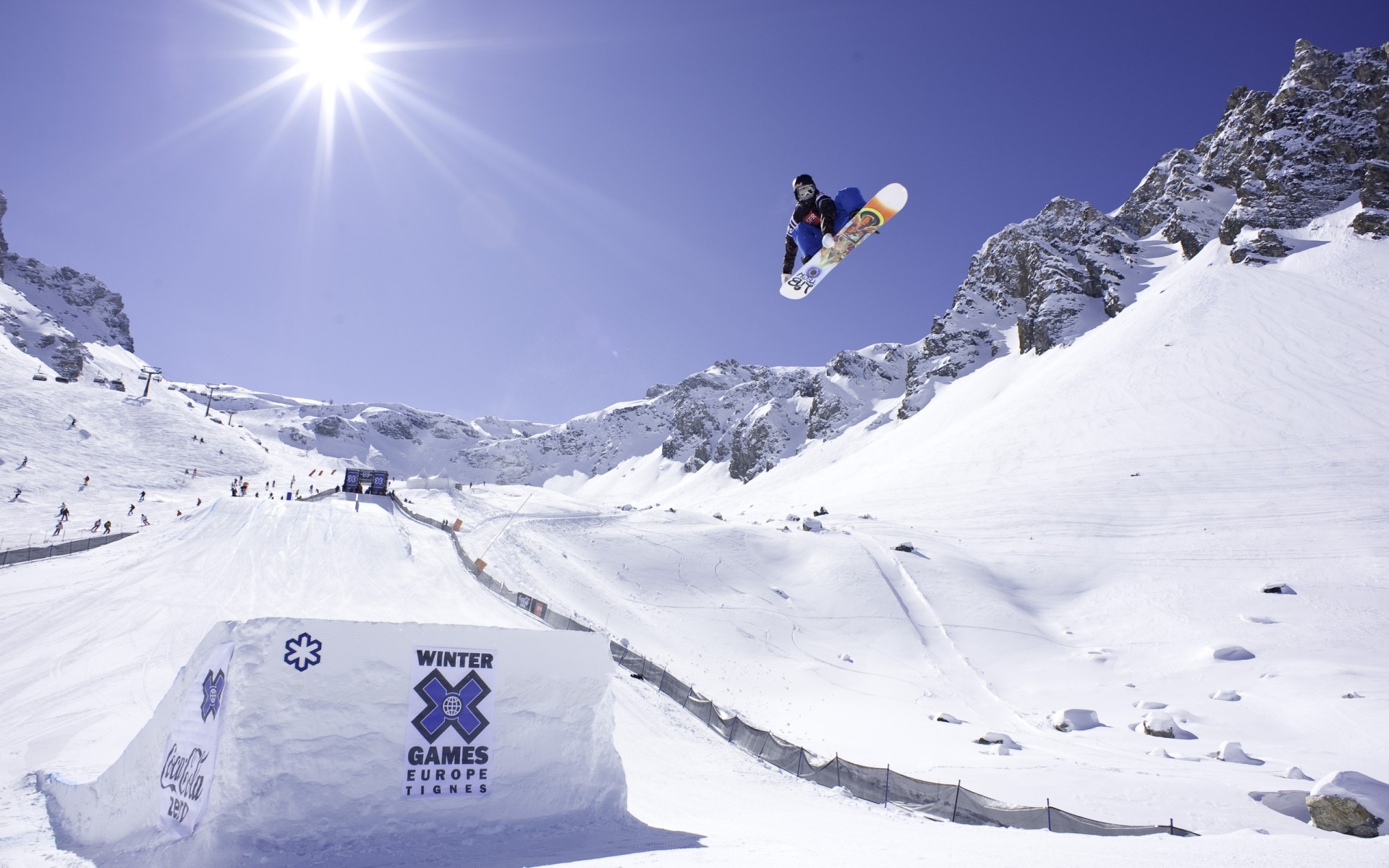 snowboard neige hiver montagne froid station ski glace piste de ski aventure pic de montagne station de ski poudre sport colline glacier pistes alpine conte sports extrêmes