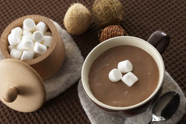 Copo de chocolate quente com Marshmallow