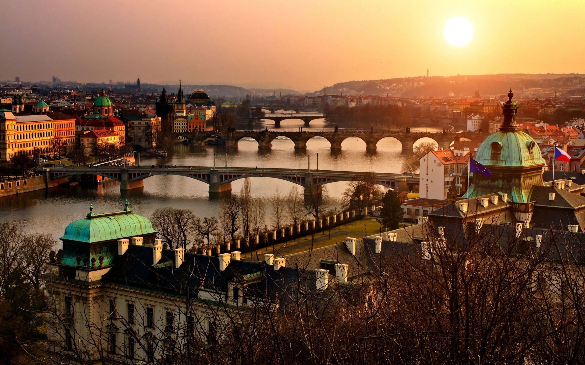 andere städte stadt reisen sonnenuntergang architektur abend dämmerung brücke haus stadt dämmerung fluss wasser im freien haus kirche stadt altstadt ansicht sonne