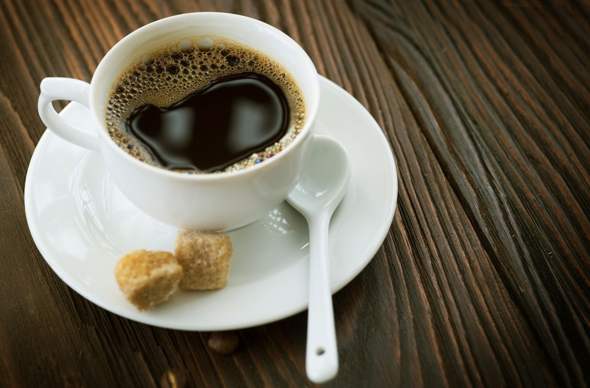 кофе пить эспрессо кубок кофеин горячая завтрак рассвет капучино еда кружка таблица духи блюдце темный пена
