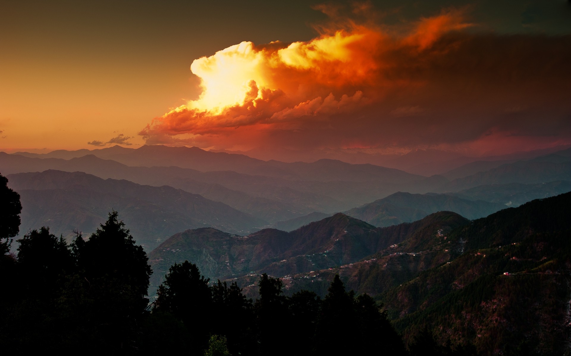 风景 日落 日出 山 晚上 景观 雾 户外 自然 天空 黄昏 旅游 山 森林