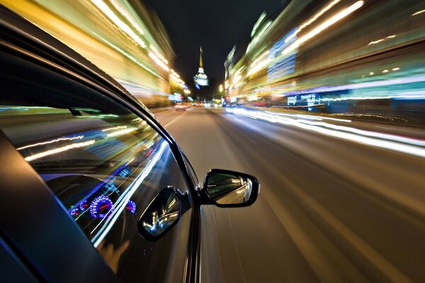 Vamos rápido por la ciudad nocturna