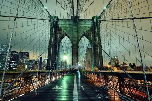 Arquitetura ponte sobre o rio