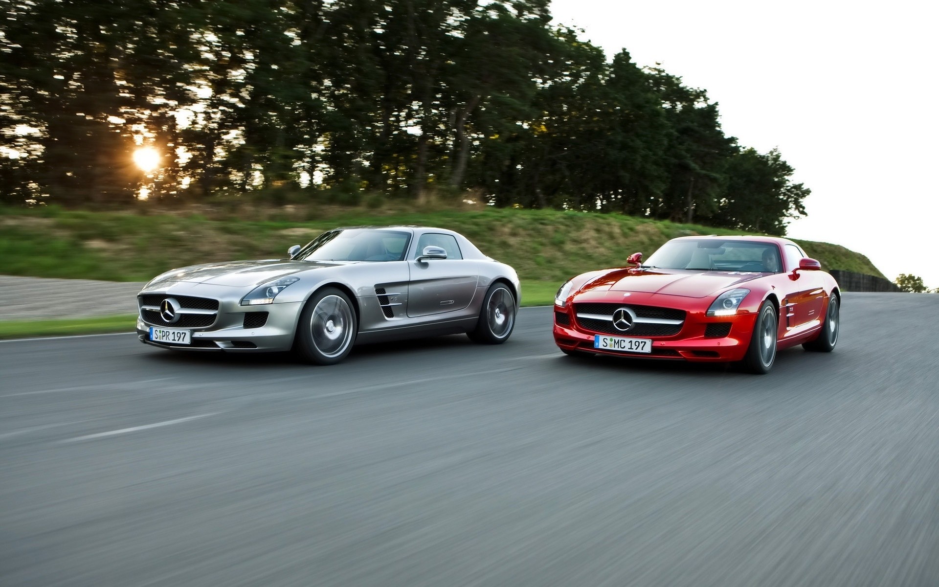 mercedes-benz voiture noir voiture asphalte trottoir dépêchez-vous action midi automobile course concurrence roues disque route rapide flou système de transport coupé mercedes-benz sls sls amg