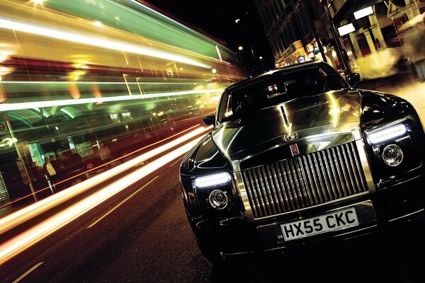 Rolls royce fast car