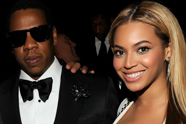 Gorgeous couple on the red carpet