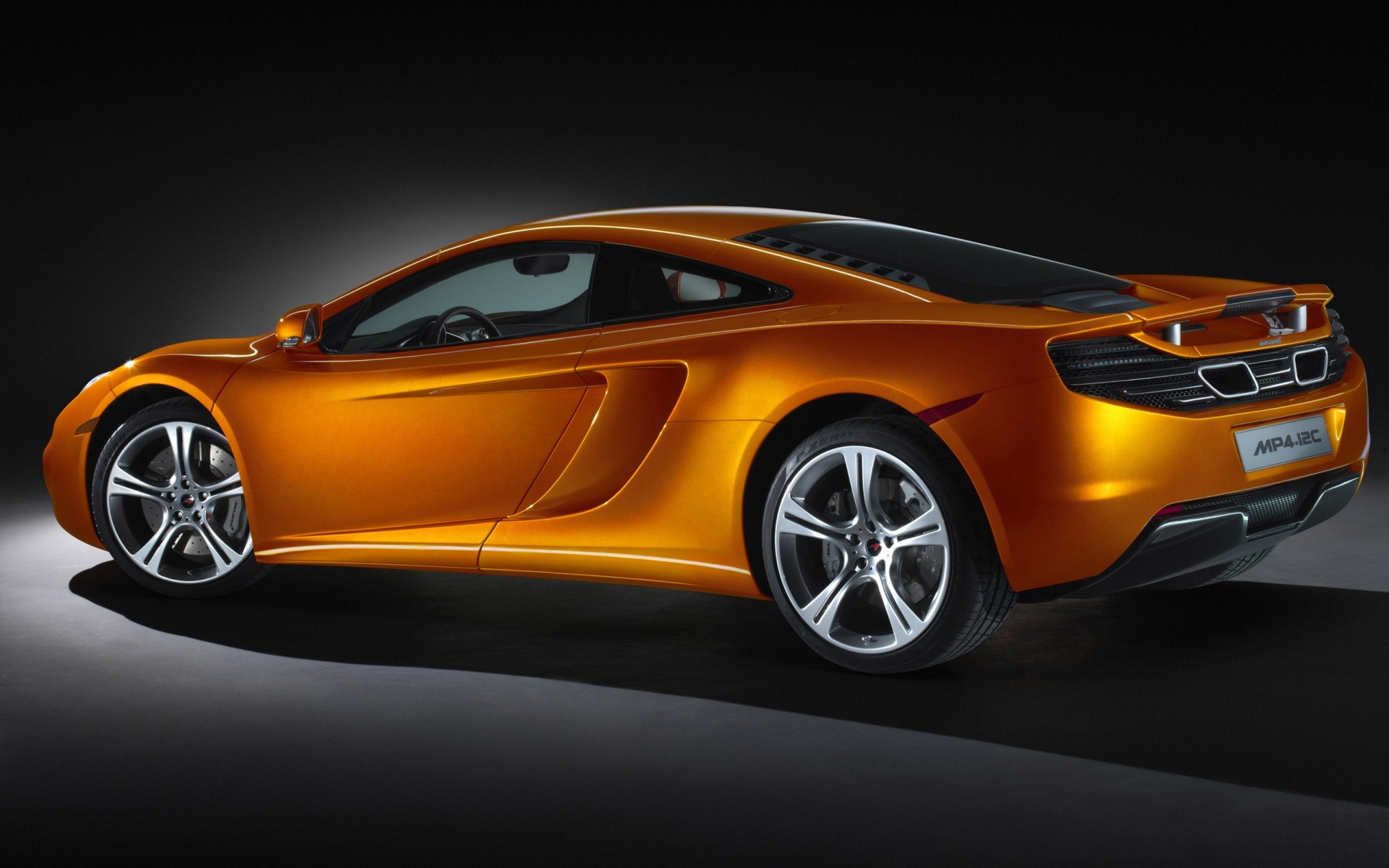 mclaren auto veicolo sistema di trasporto ruote coupé auto berlina disco nigella veloce azione convertibile mclaren mp4