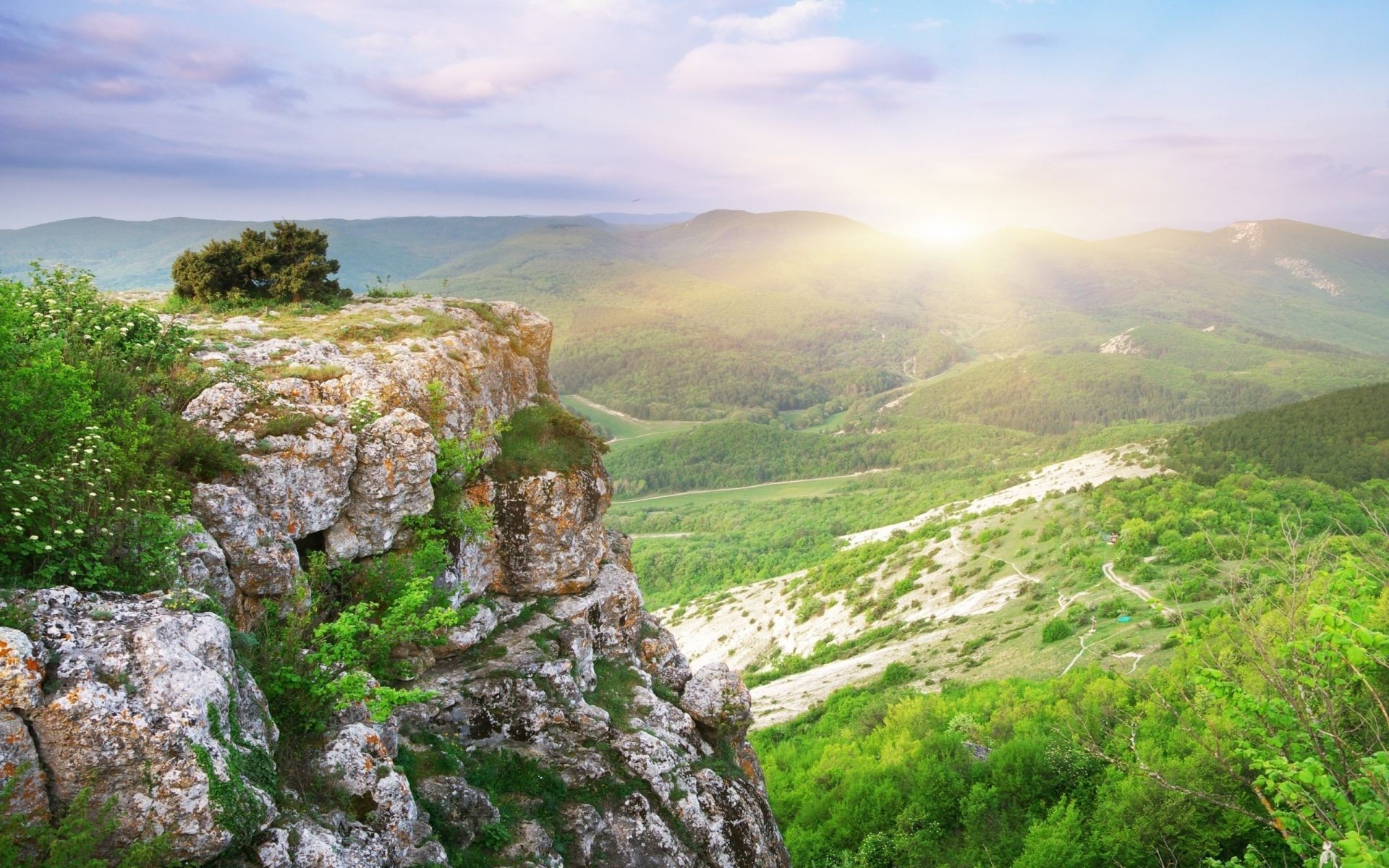 felsen felsbrocken und steine felsbrocken und steine landschaft natur reisen berge rock himmel sommer spektakel tourismus im freien hügel landschaftlich stein gras tal holz schön wasser