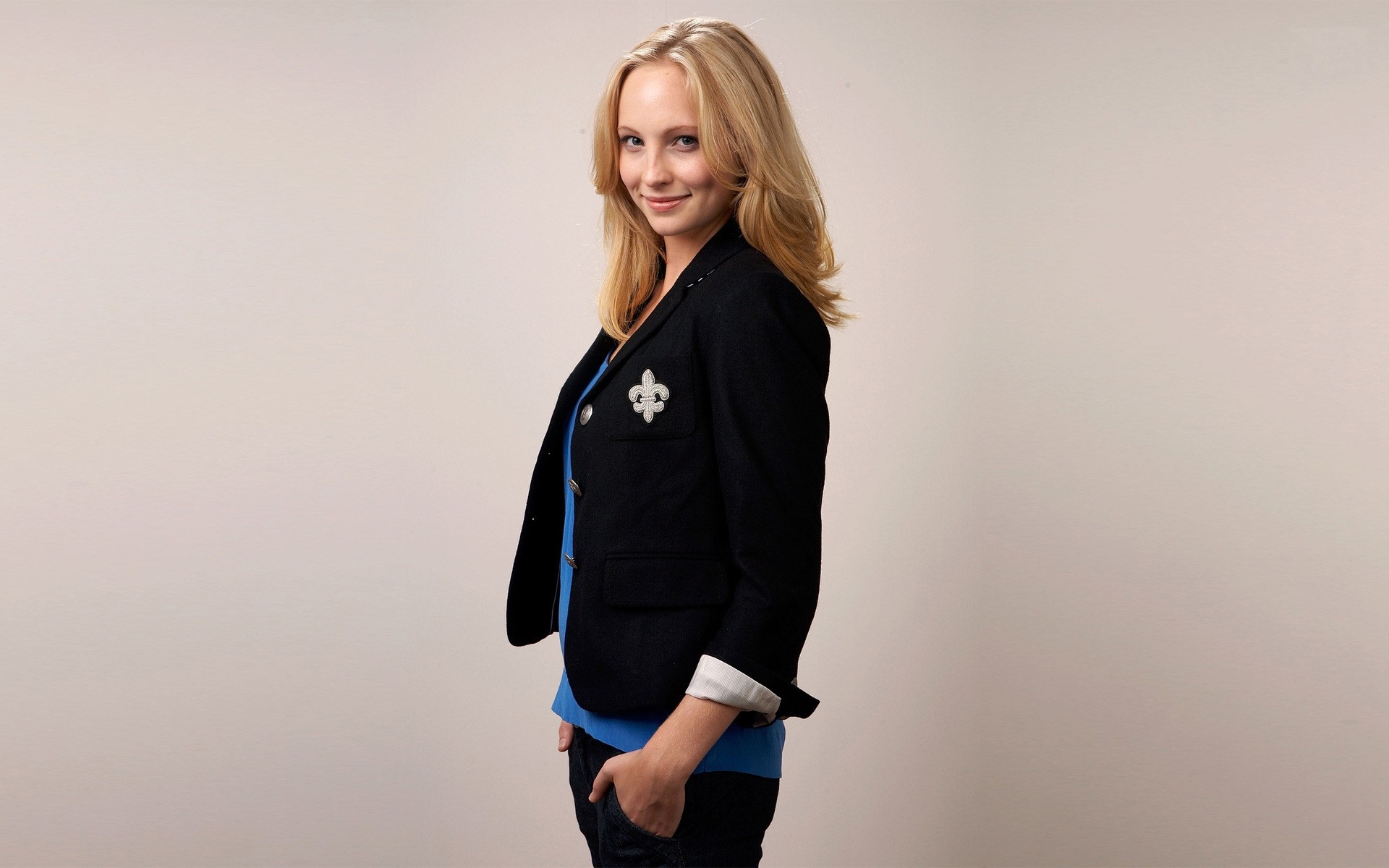 женщина портрет носить один мода взрослый знаменитости художник голливудские актрисы великолепный красивые