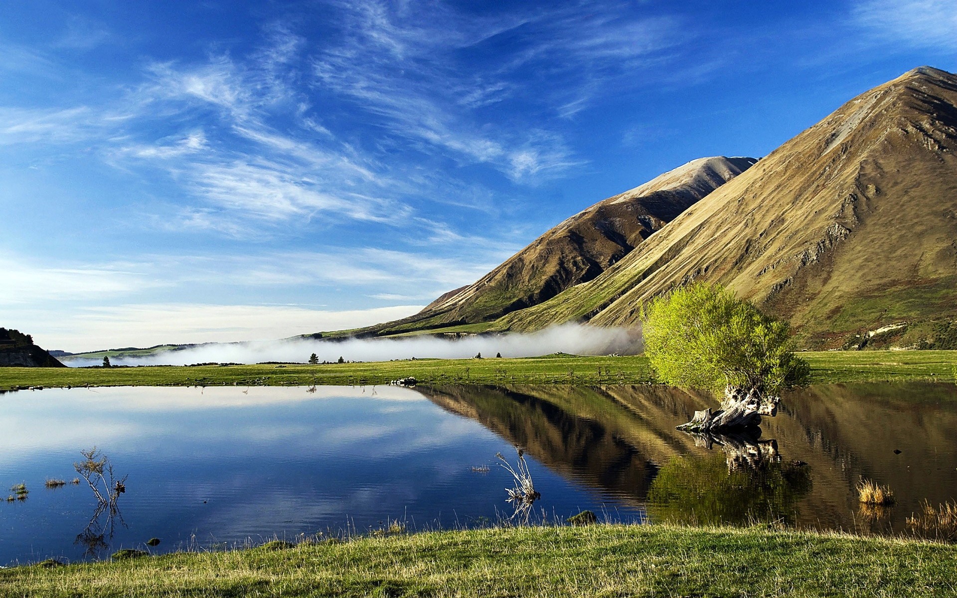 landscapes water outdoors travel sky landscape nature grass lake summer background fog