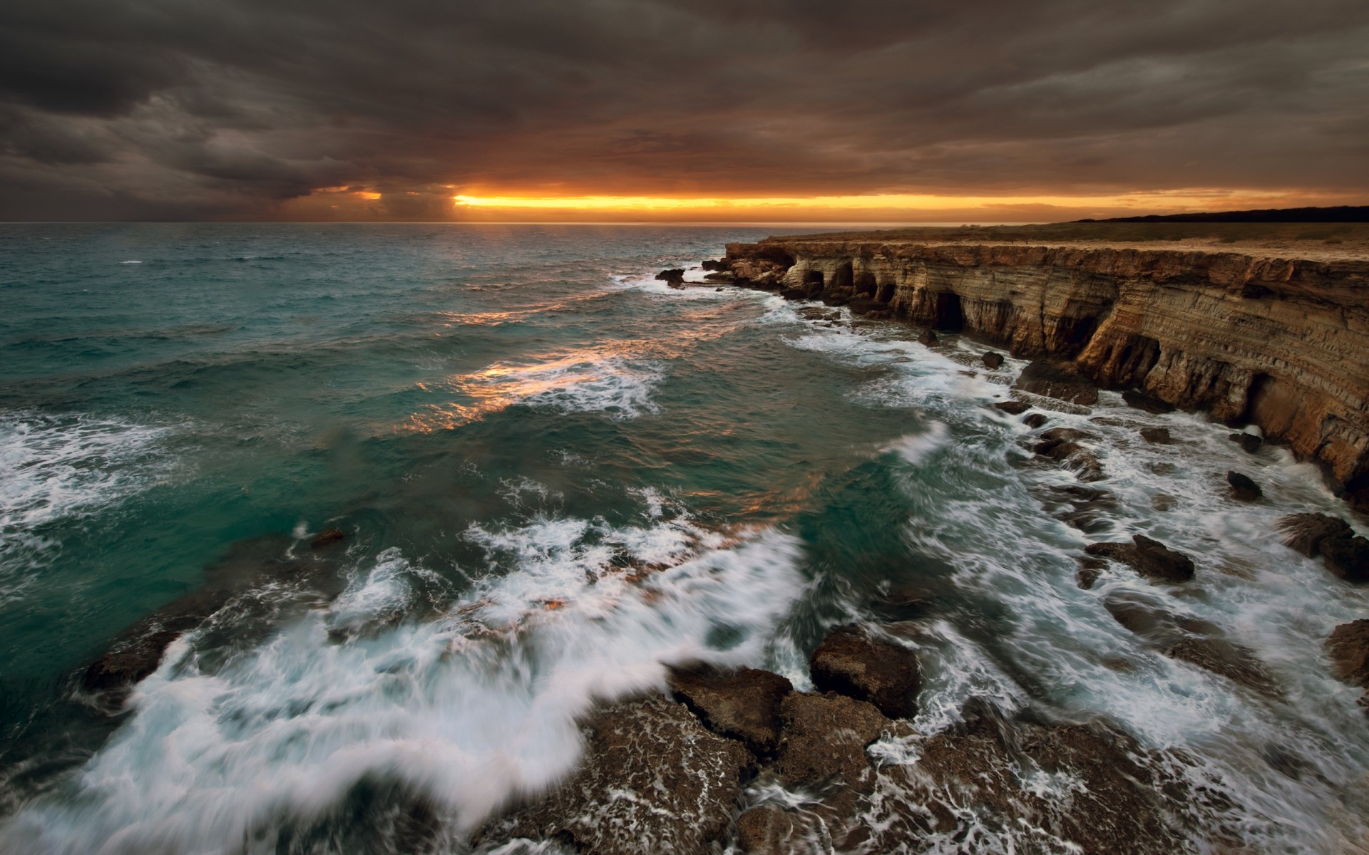 krajobrazy woda zachód słońca surf plaża morze ocean morze podróże krajobraz świt natura pianka wieczór krajobraz zmierzch niebo fala na zewnątrz słońce tło noc