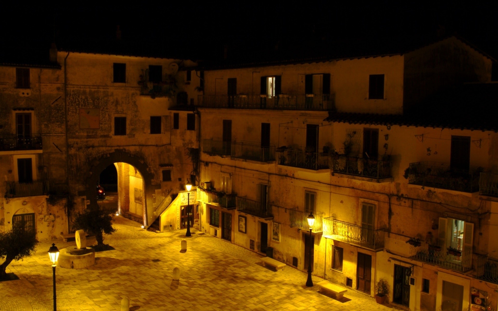 italien architektur haus stadt zuhause reisen straße licht im freien städtisch haus