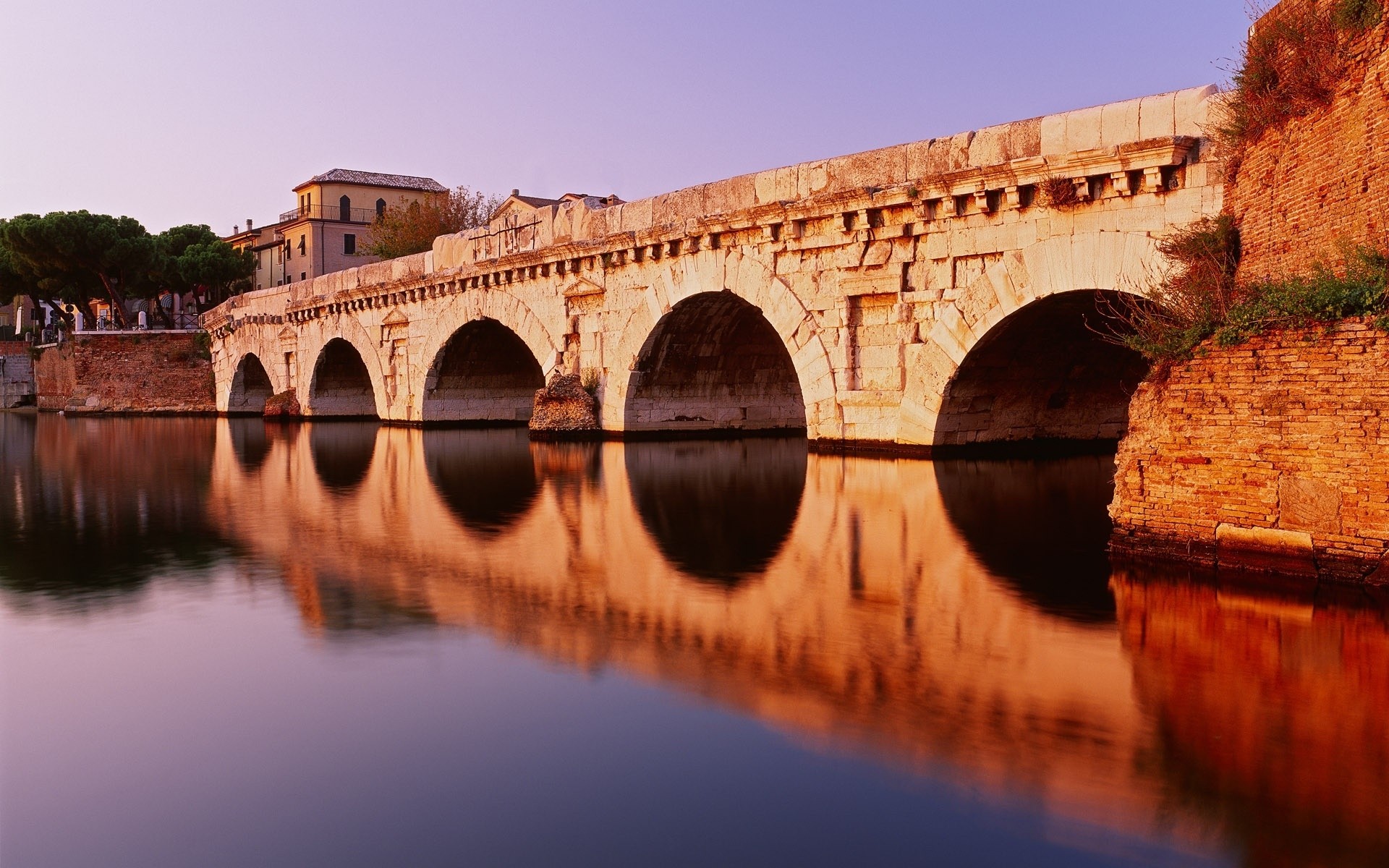 itália arquitetura viagens água ponte rio casa céu velho reflexão cidade antigo arco ao ar livre turismo histórico atração turística