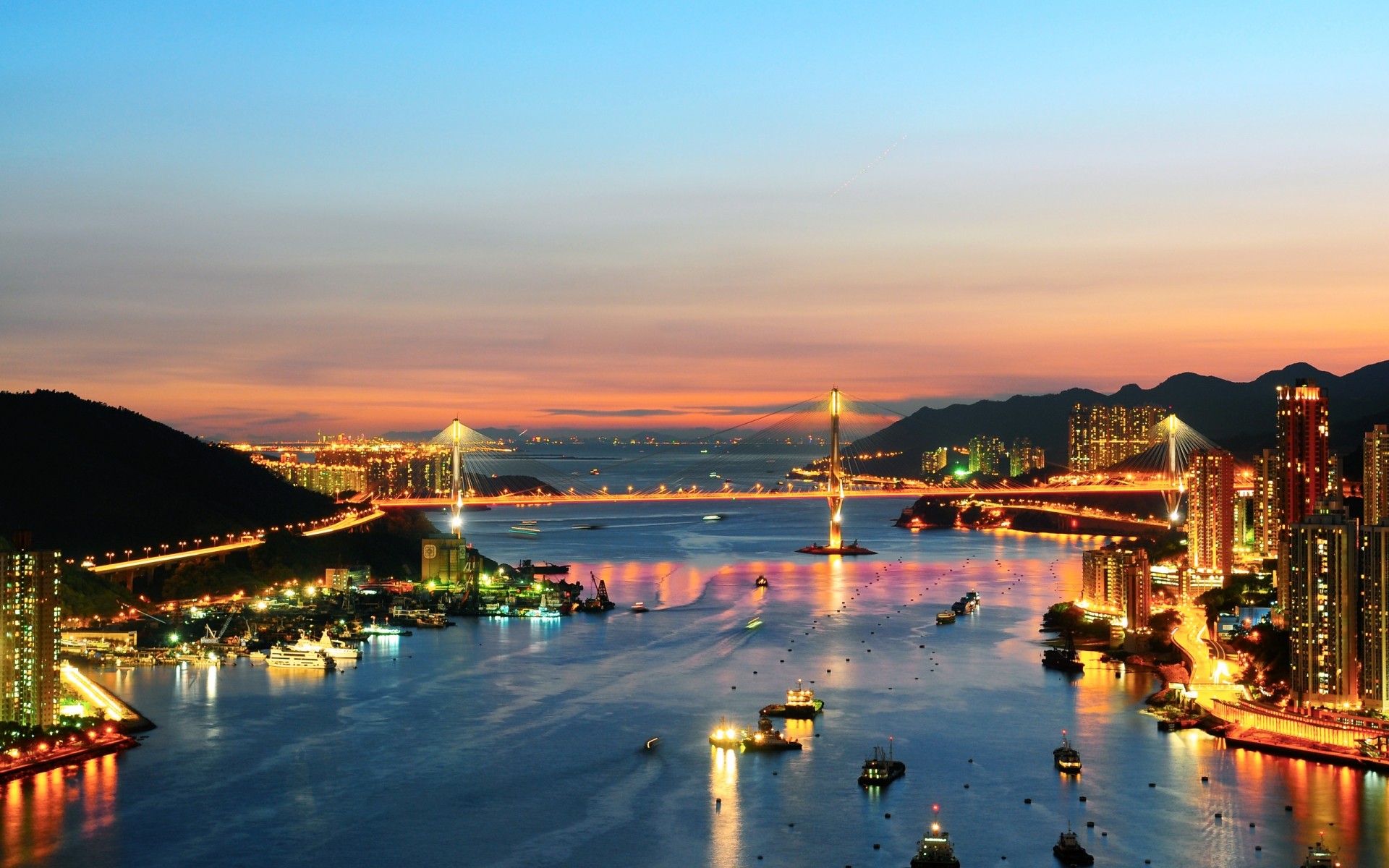 andere städte wasser reisen stadt sonnenuntergang abend architektur dämmerung im freien fluss brücke meer haus hafen transportsystem himmel licht boote