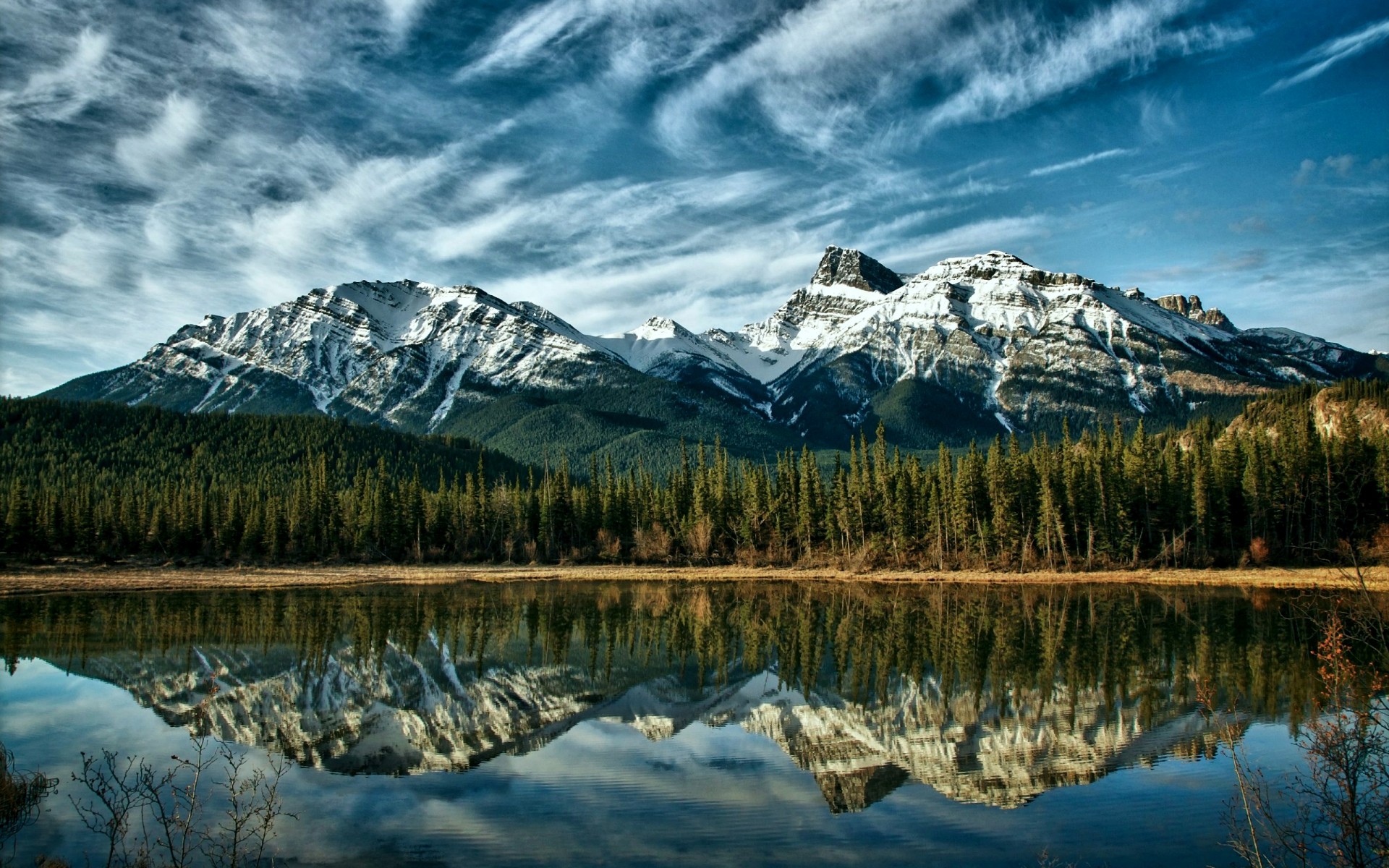 andere städte schnee berge reflexion see landschaft wasser landschaftlich eis winter natur holz gletscher kälte himmel reisen berggipfel wolken wald bäume