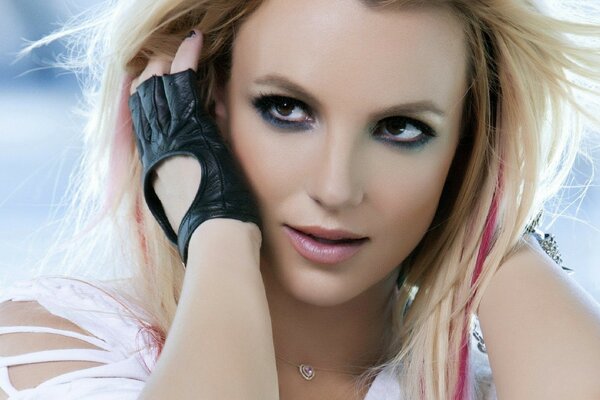 Cute photo of singer Britney Spears