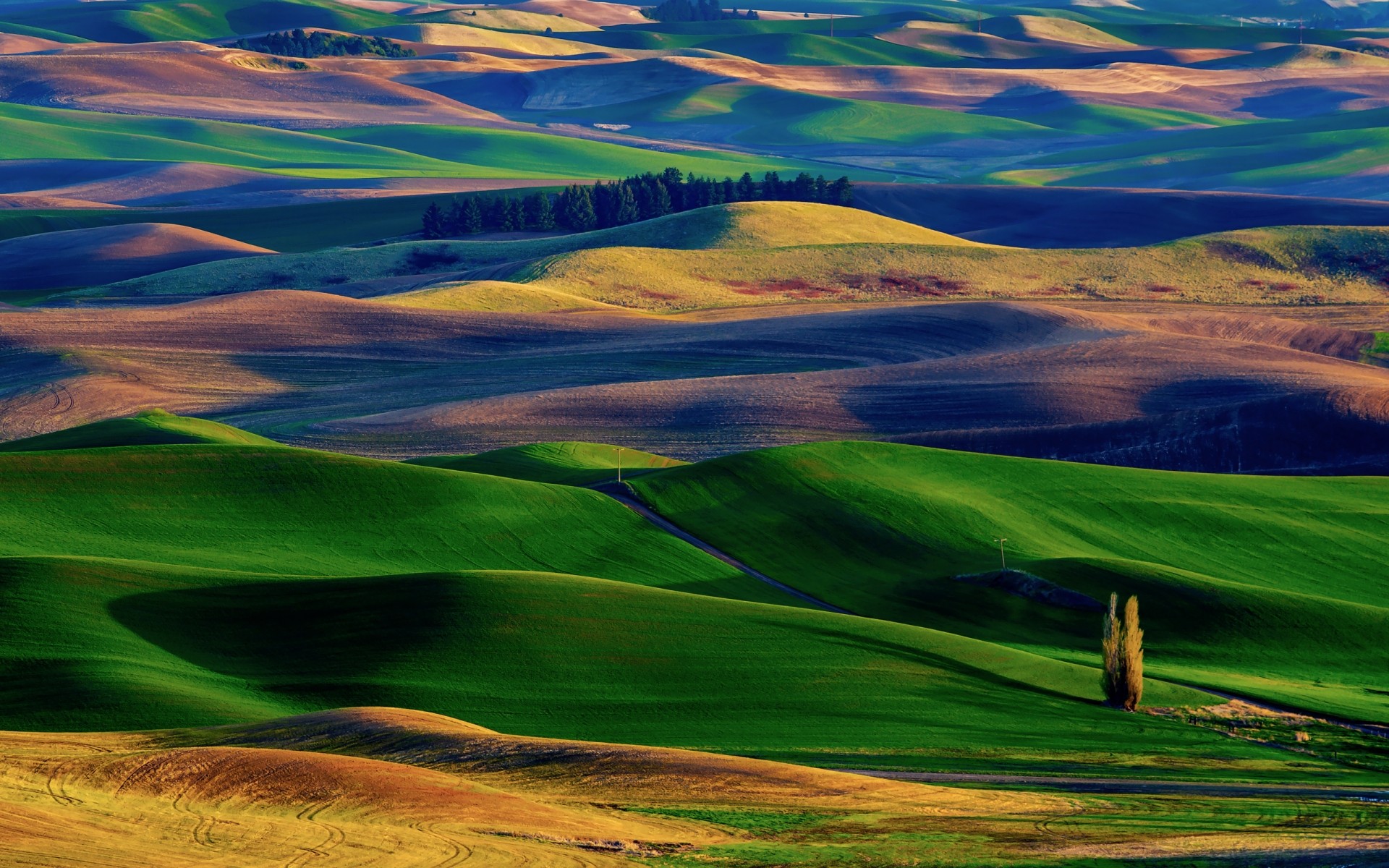 paysage paysage nature terres cultivées herbe campagne ciel dehors coucher de soleil agriculture rural aube voyage ferme champ colline été vallée fond