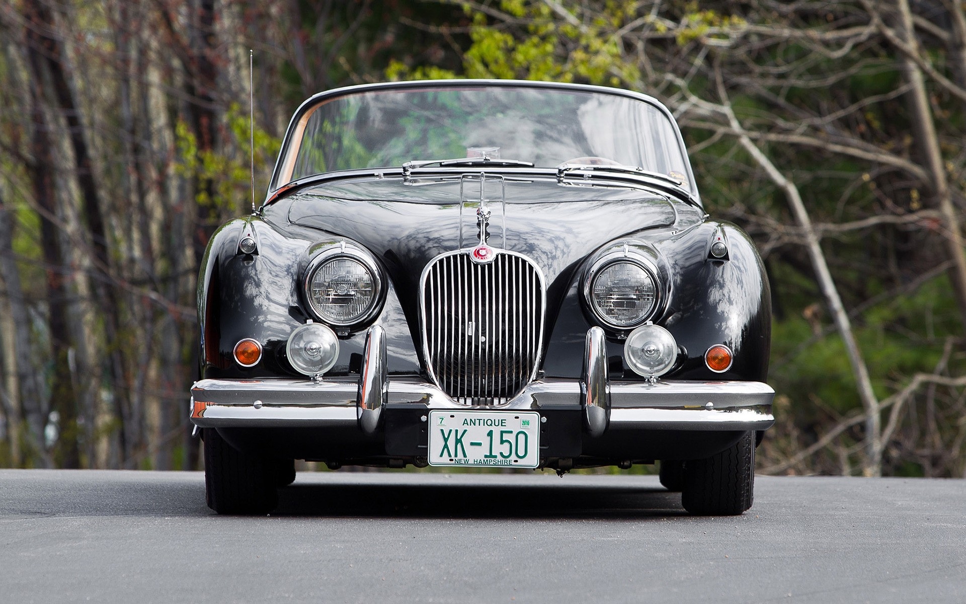 classic / old cars car vehicle transportation system drive wheel jaguar xk