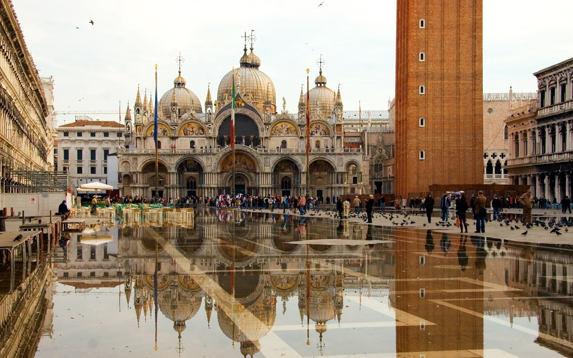 italy travel architecture city tourism building tourist church religion old square town water urban sky landmark cathedral outdoors sight vacation river piazza san marco