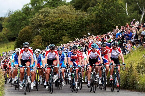 The race of cyclists for prizes