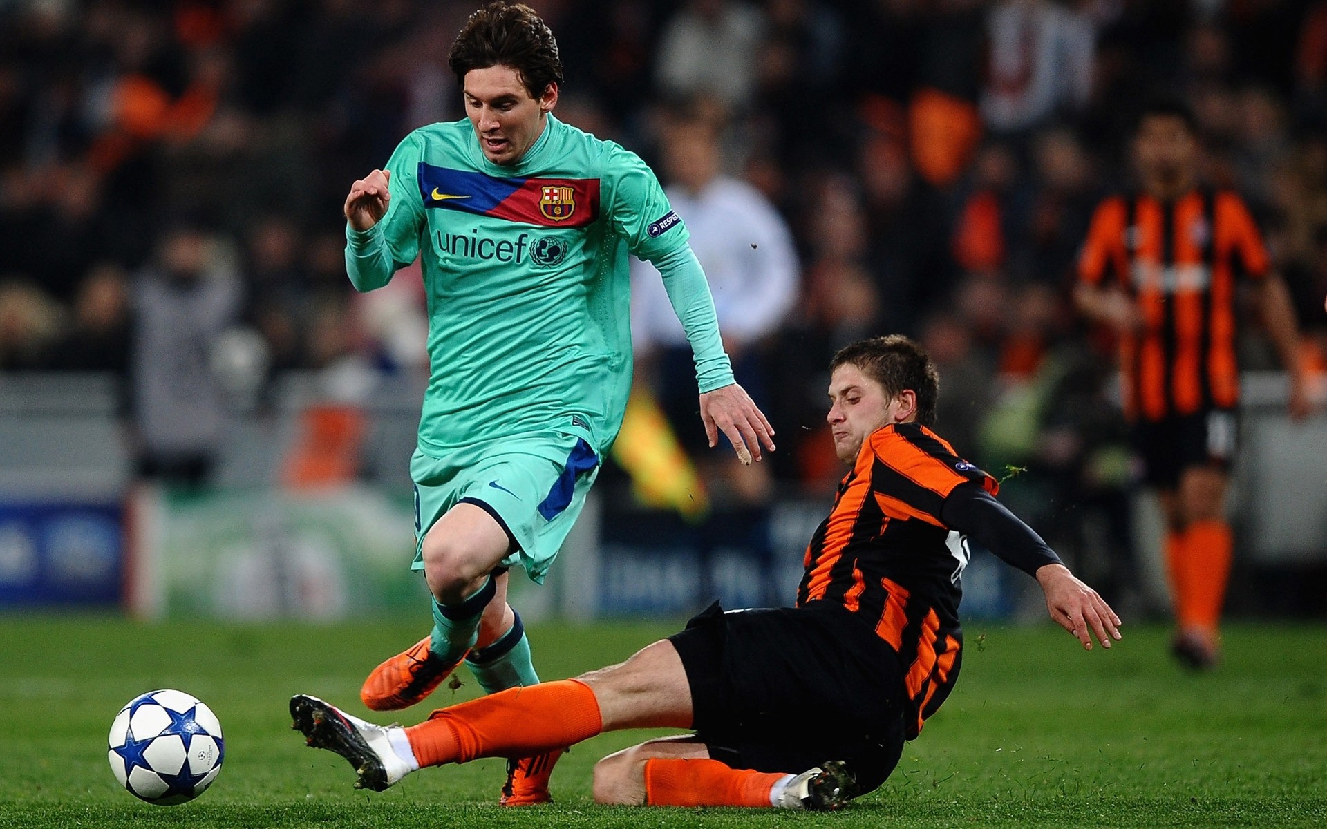 football football compétition match balle homme stade athlète footballeur uniforme ballon de football adulte jeu action tenue pieds ligue étoile barcelone jeune argentine