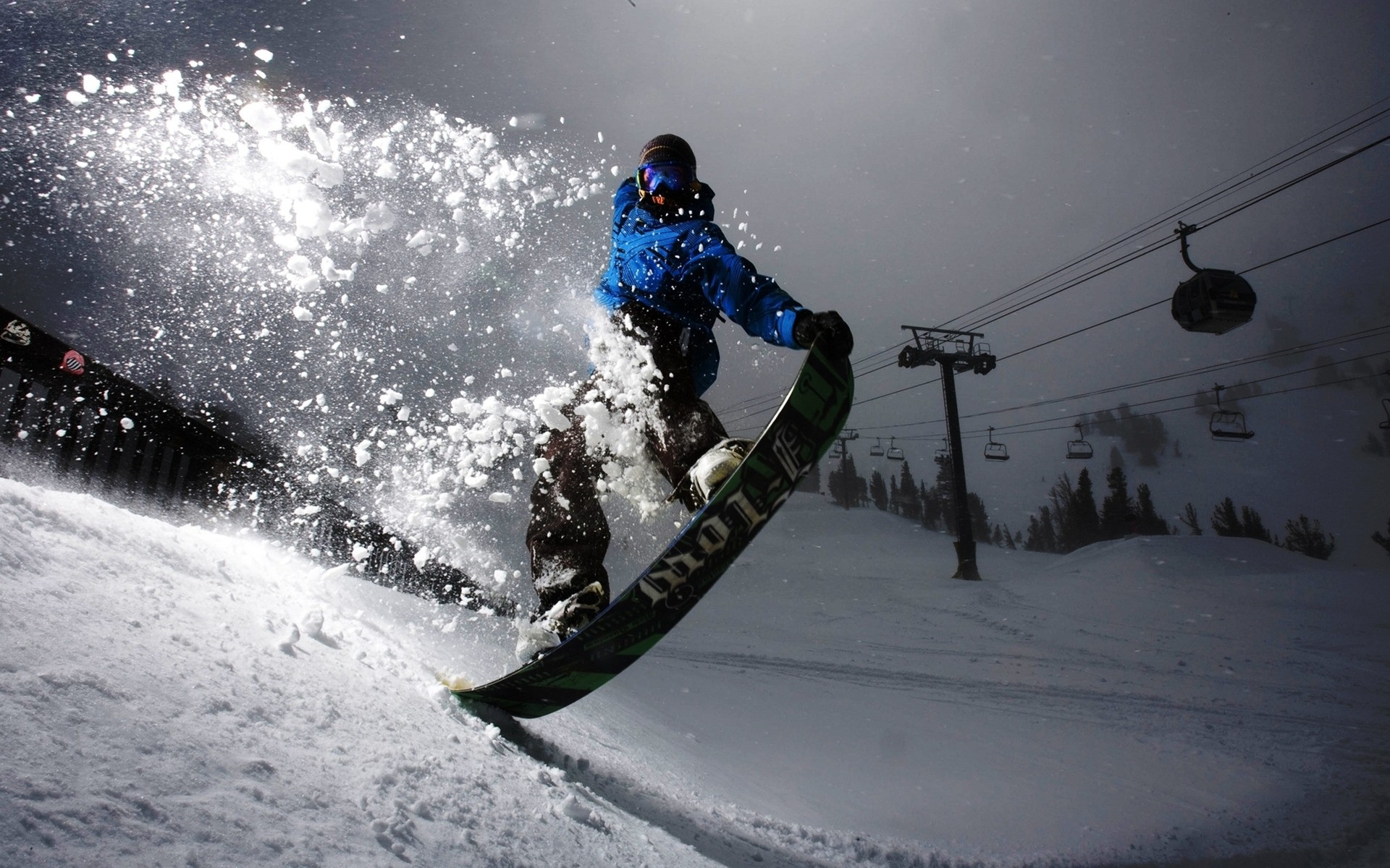 snowboard śnieg zima narciarz akcja zimno sport rekreacja lód pośpiech ruch konkurs proszek ośrodek podniecenie przygoda niebieski biały winda drzewo