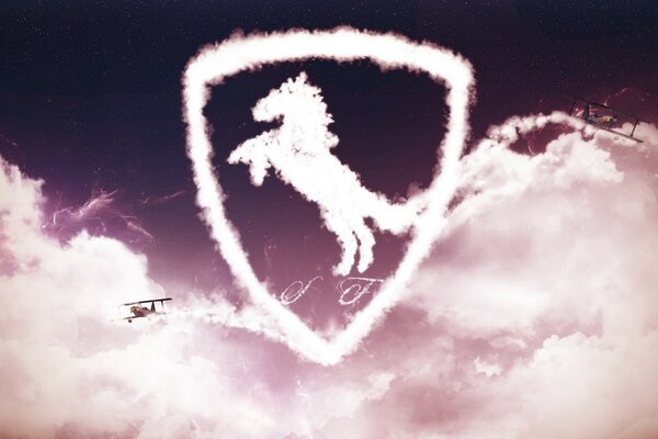 Logo Ferrari parmi les nuages fait par avion