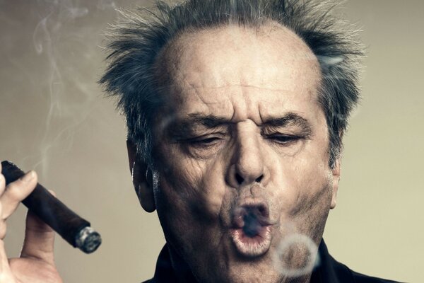 Apenas Jack Nicholson é capaz de irradiar tal charme.