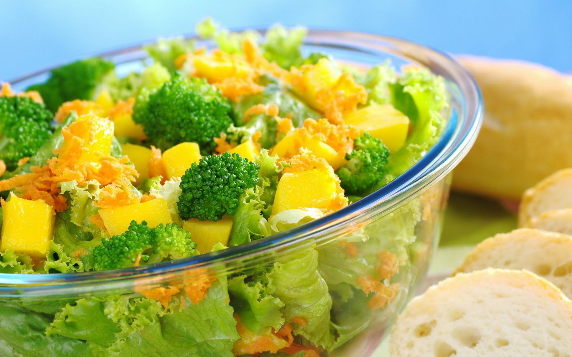 еда и напитки еда обед овощ здоровый ужин вкусные салат питание здоровья питание салат блюдо брокколи диета чаша закуска петрушка плиты кухни