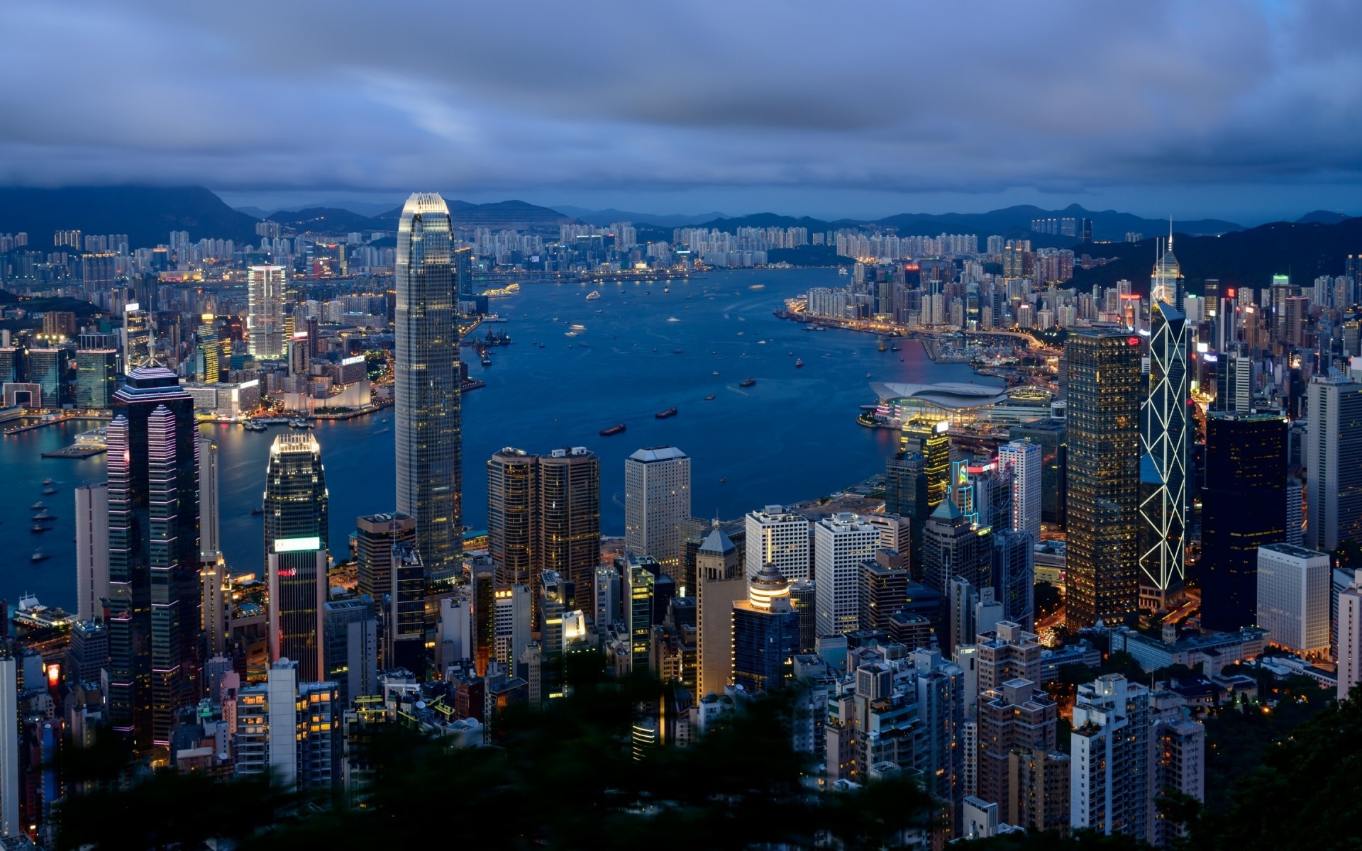 chine ville ville skyline gratte-ciel centre-ville architecture maison port voyage urbain crépuscule entreprise bureau tour ciel soir haut moderne affiche de hong kong paysage bâtiments lumières de la grande ville