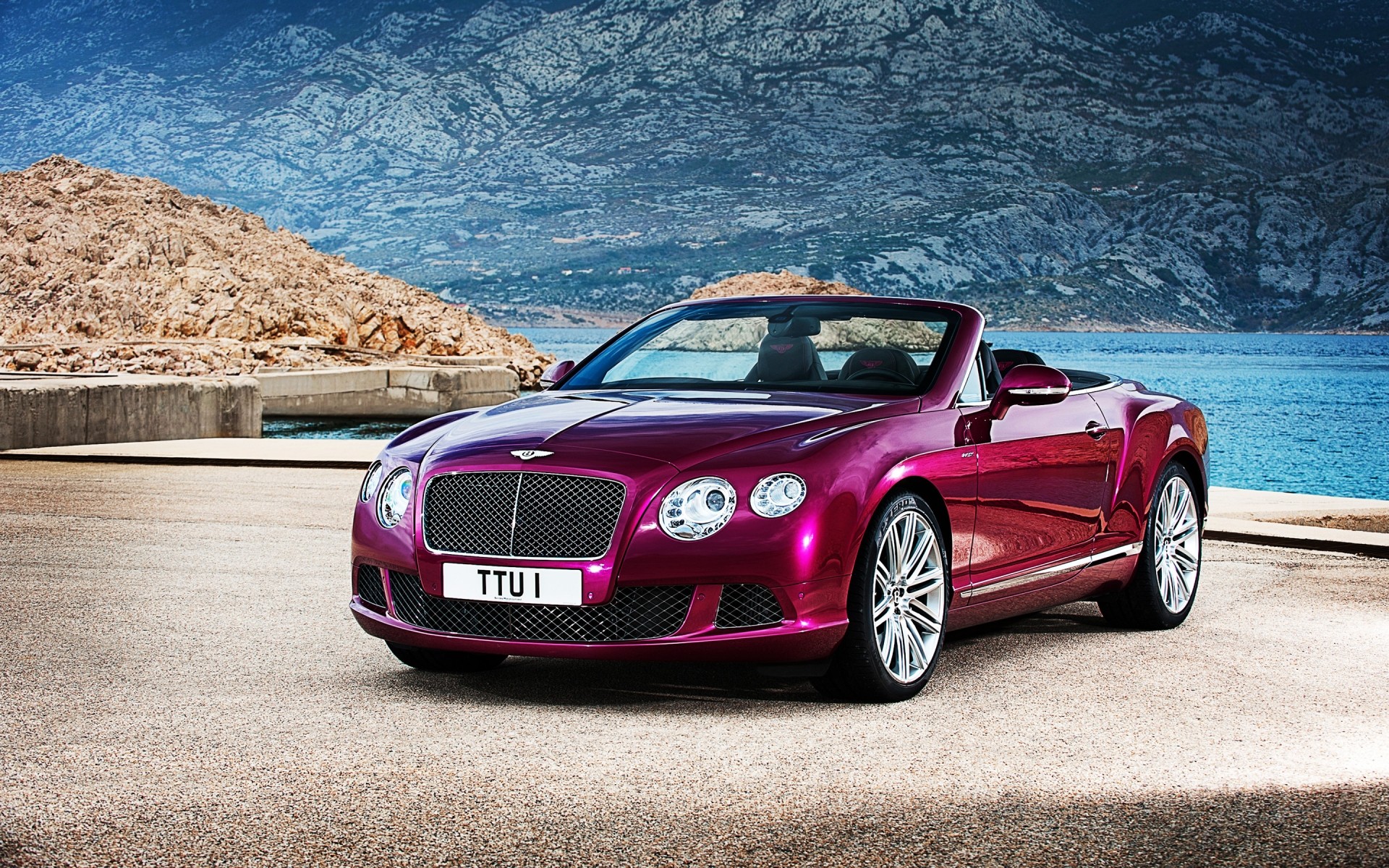 bentley araba araba acele et öğlen kaldırım asfalt ulaşım sistemi siyah hızlı bentley continental gt