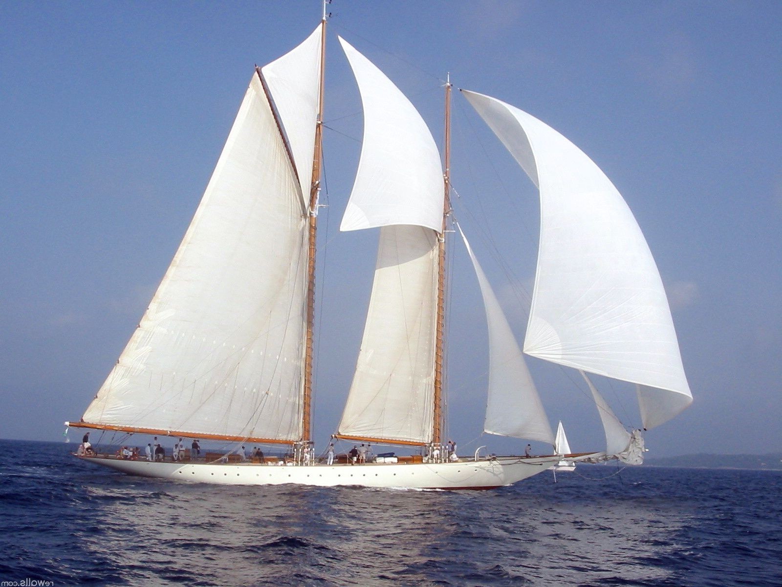 barco de vela barco velero vela océano agua mar yate barco barco viajes deportes acuáticos regata sistema de transporte recreación coche