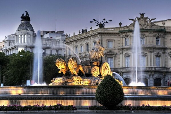 City fountain with magnificent lions