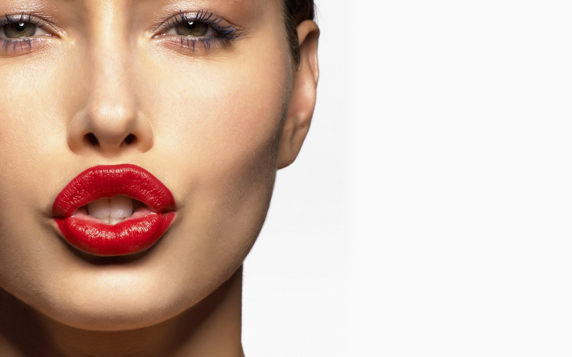 женщина губы гламур помада сексуальный мода глаз довольно кожа портрет милые девушка молодой лицо смотреть