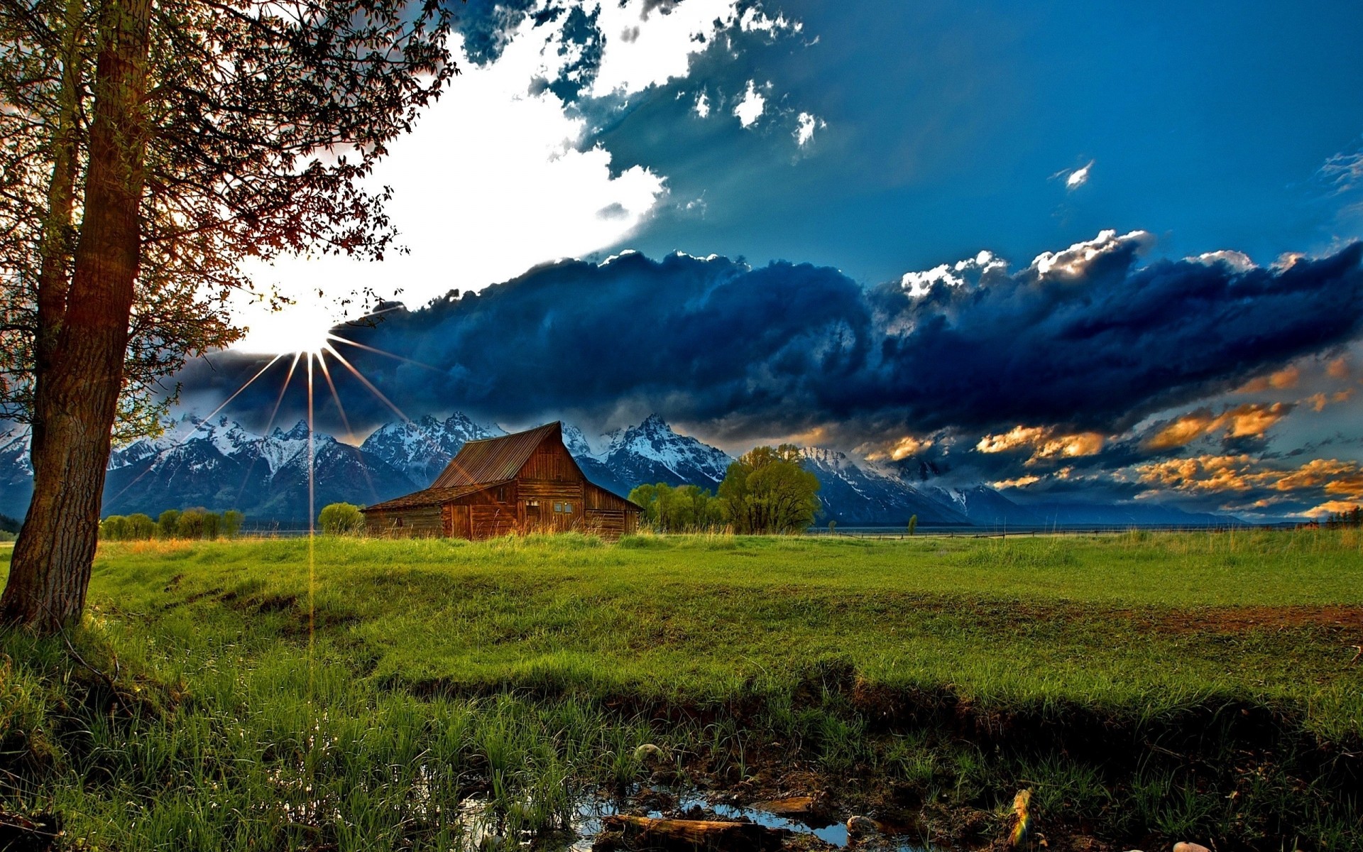 paisagens paisagem natureza céu grama montanhas ao ar livre pôr do sol amanhecer árvore viajar madeira bom tempo verão rural outono nuvens montanhas