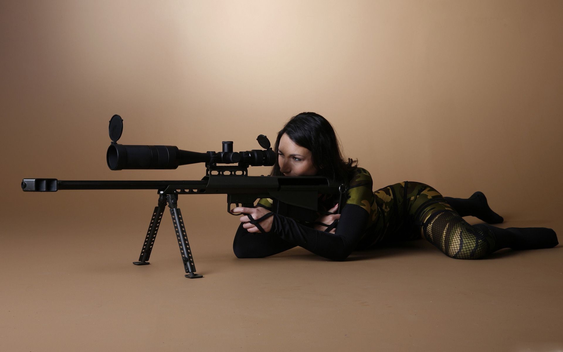 оружие и армия пистолет оружие взрослый военные войны винтовка битва преступление армия один девушка силу пистолет портрет солдат