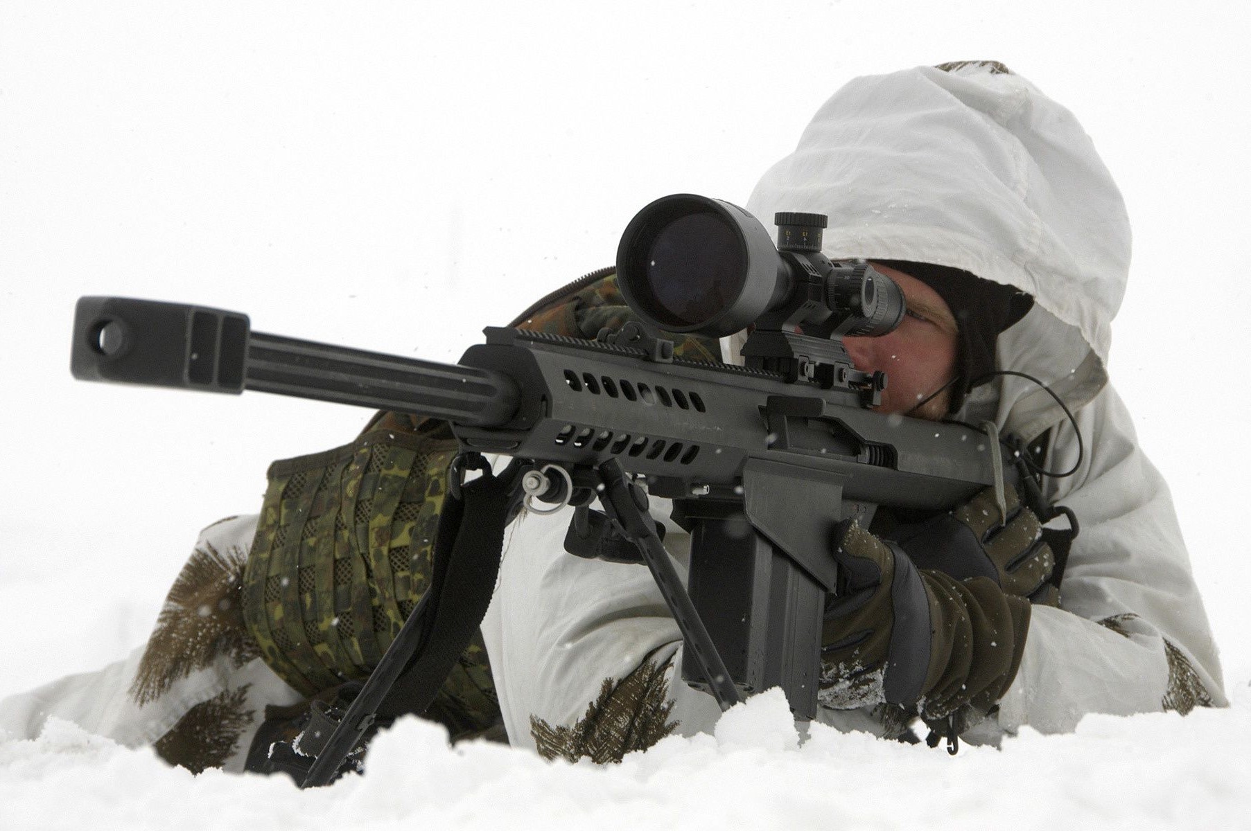 forças especiais arma arma exército guerra rifle militar munição soldado proteção único força especial sniper segurança camuflagem arma batalha polícia neve perigo