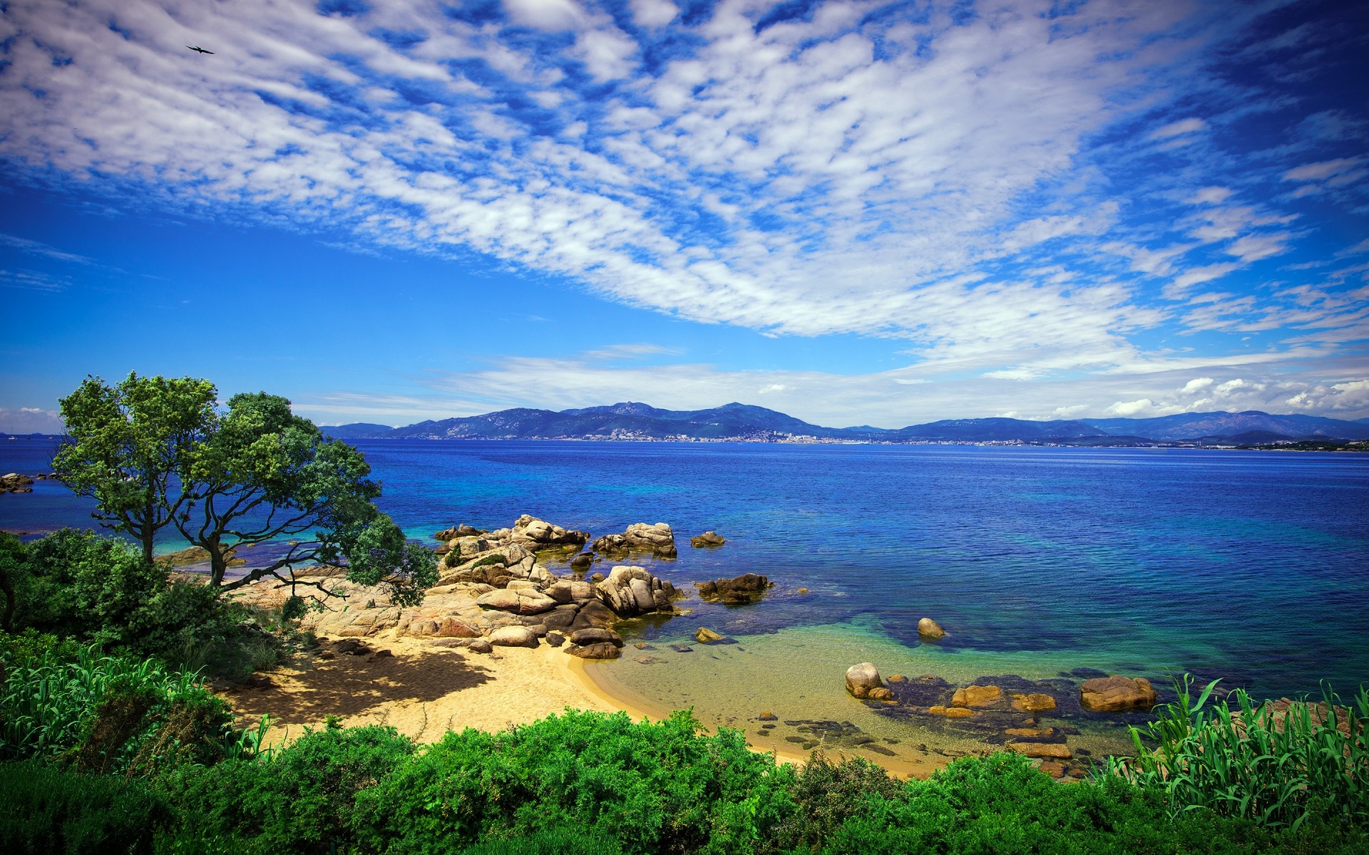 sommer wasser meer strand reisen meer himmel natur ozean insel tropisch landschaft landschaft sonne im freien gutes wetter sand urlaub bucht küste exotisch