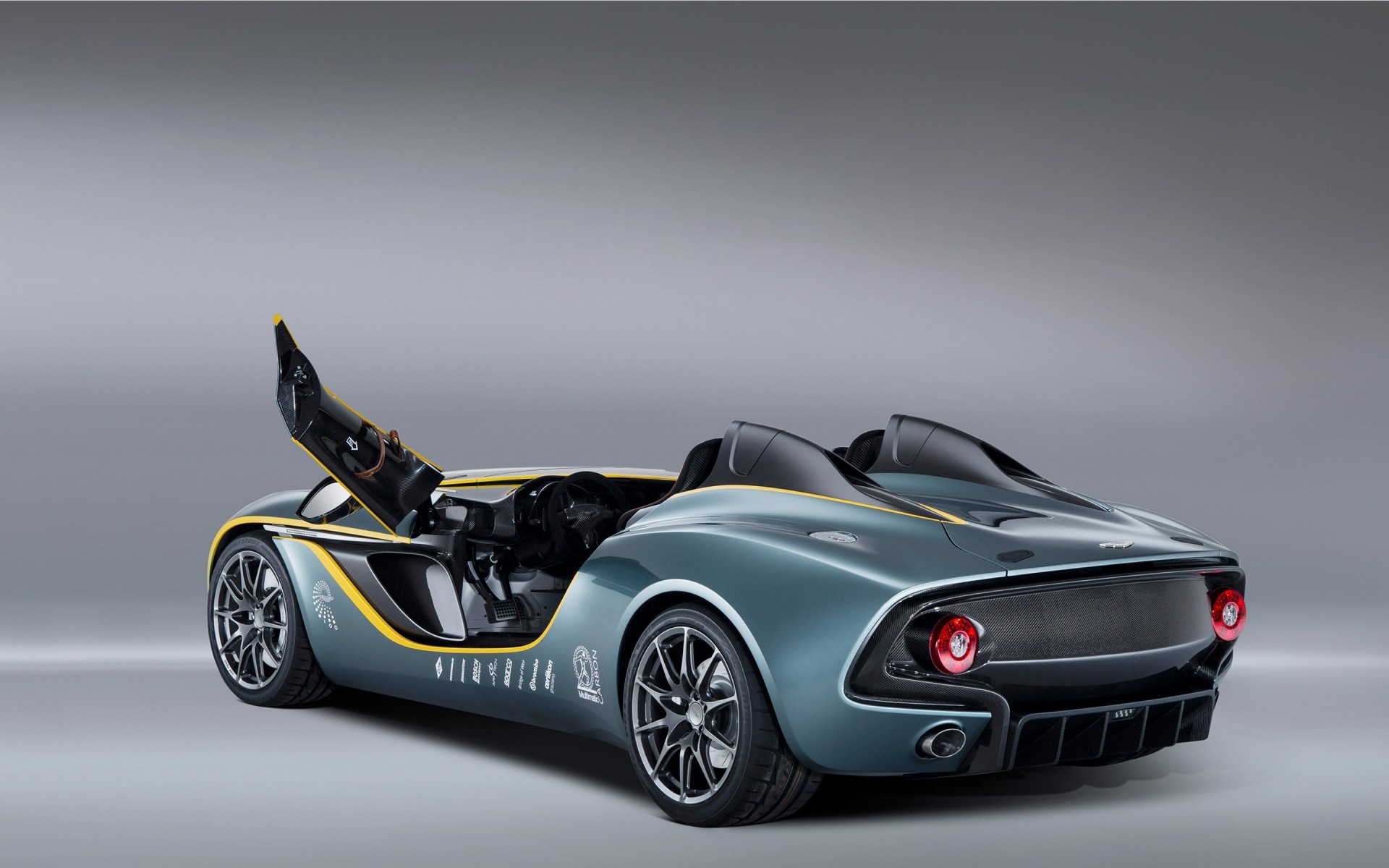 concept cars auto auto veloce sistema di trasporto azione correre guidare corsa ruote aston martin cc100