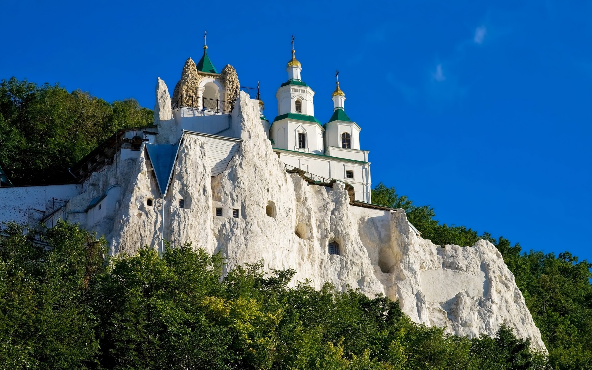 other city architecture travel castle sky old outdoors gothic tourism ancient church building monastery tower stone fortress