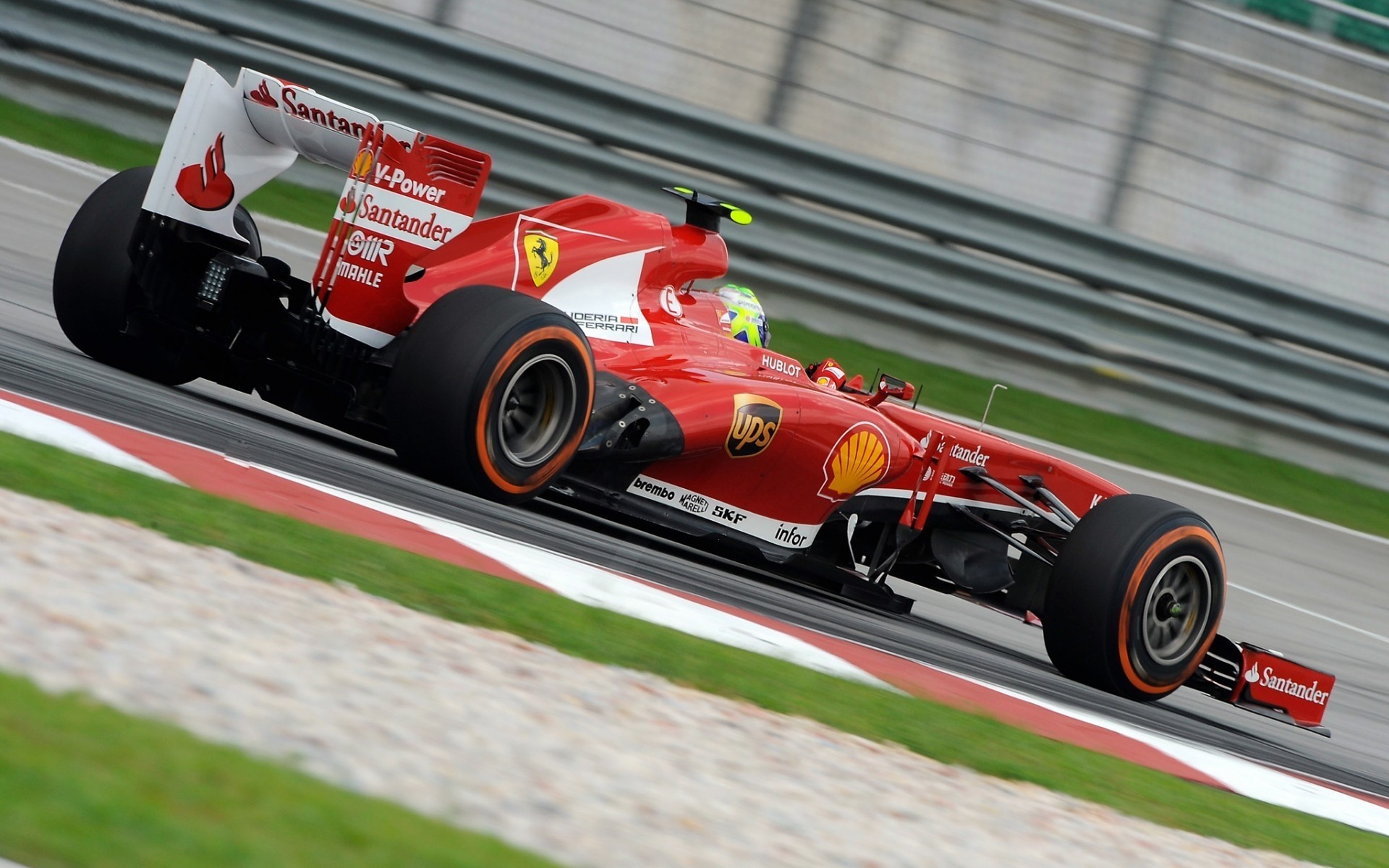 ferrari course piste championnat compétition sport automobile voiture action rapide voiture dépêchez-vous lecteur circuit coureur système de transport cercle international voiture ferrari f138