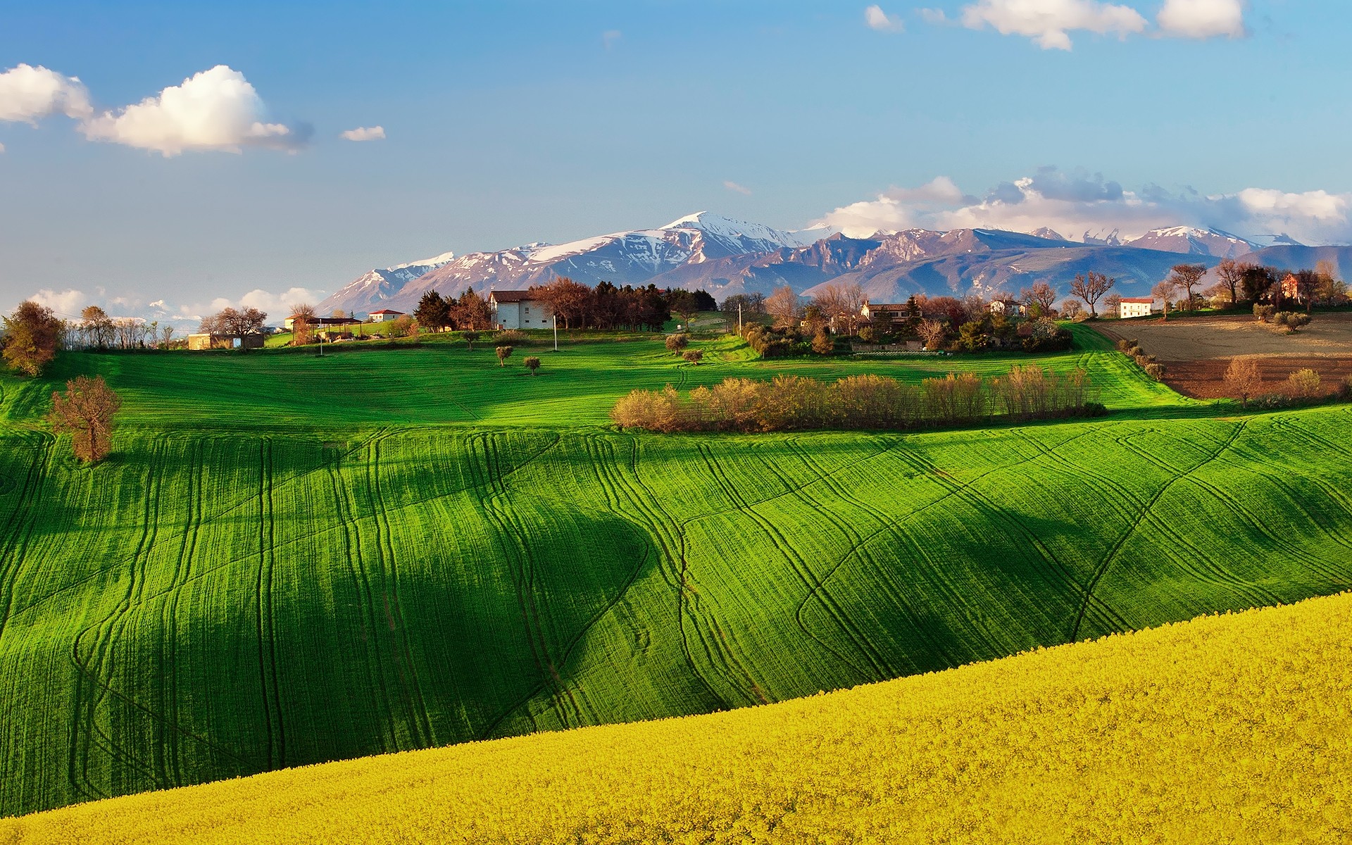 landscapes landscape field nature sky rural country agriculture farm grass countryside summer tree hayfield sight scenery soil cloud beautiful hill scenic mountains blue sky