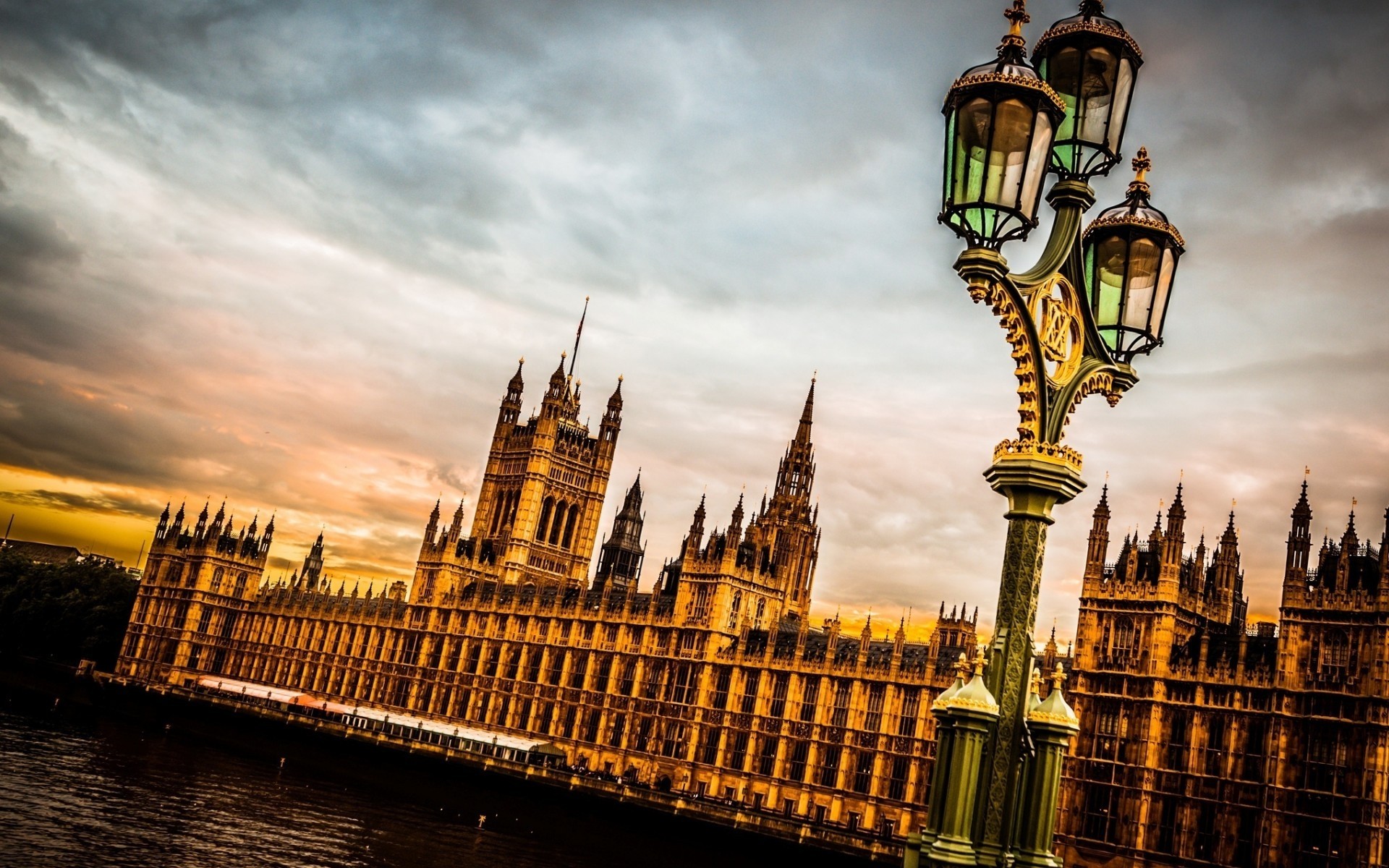 united kingdom architecture travel city building sunset sky outdoors dusk evening river bridge parliament urban tourism water westminster palace london