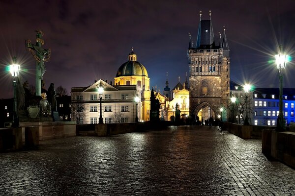 Night landscape of urban architecture