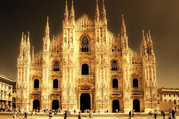 Cathedral in Gothic style, another architectural treasure of Italy