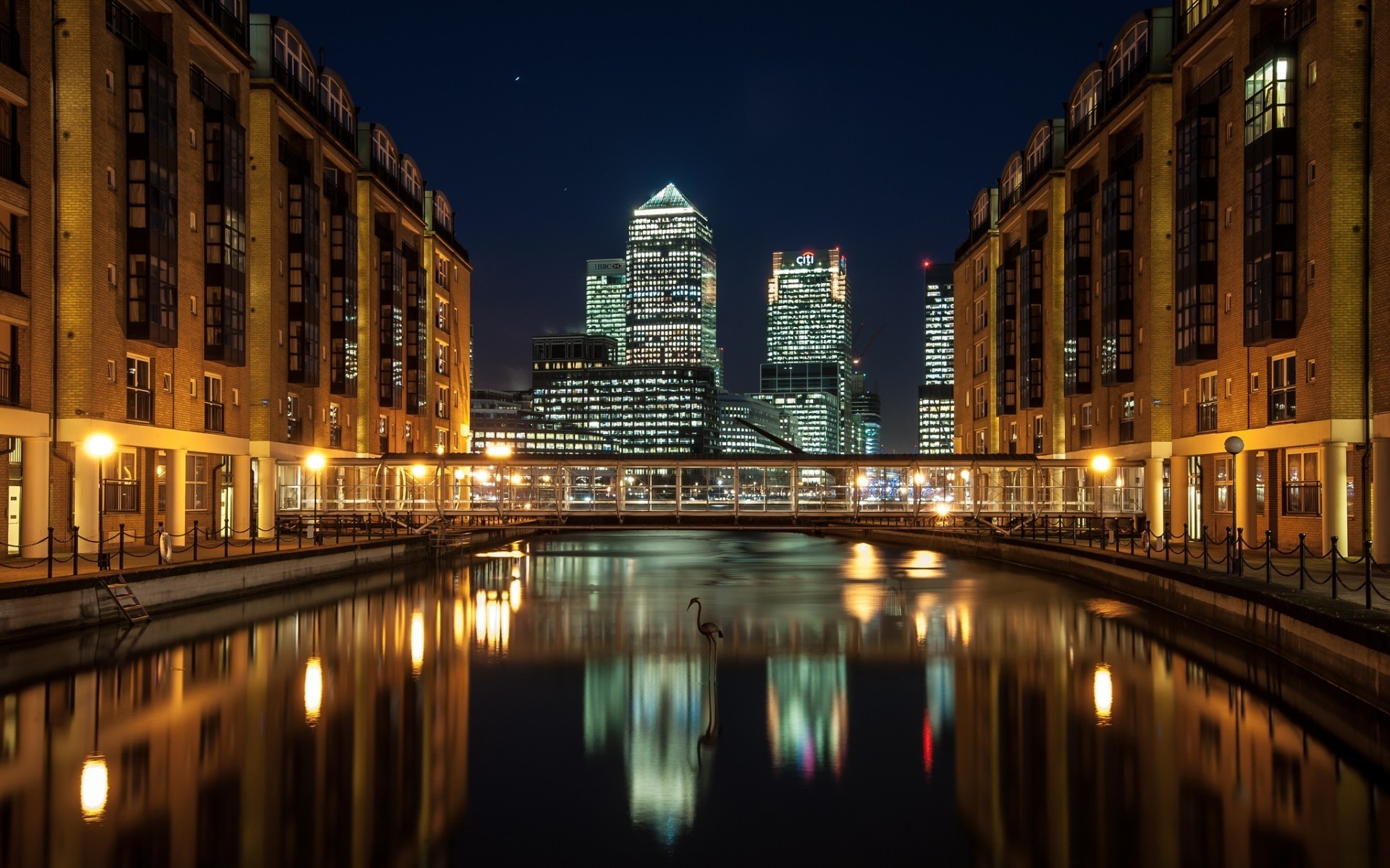 regno unito città architettura viaggi casa crepuscolo strada acqua urbano all aperto riflessione tramonto illuminato ponte cielo affari sera centro città canary wharf londra luce regno unito fiume